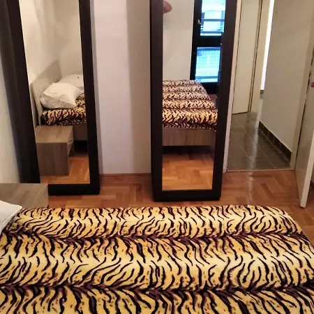 Appartement Senka 2 *